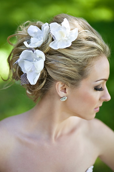 penteados-de-noiva-com-flores-40-2 Penteados de noiva com flores