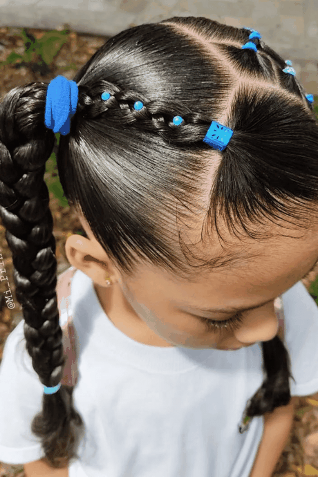 penteados-infantil-para-cabelos-cacheados-curtos-82 Penteados infantil para cabelos cacheados curtos