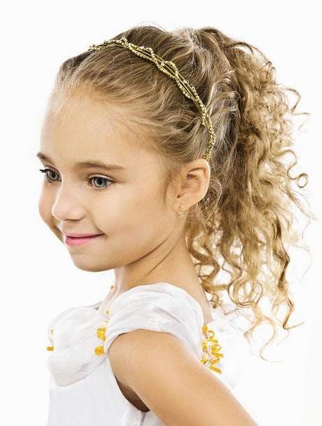 penteados-infantil-simples-e-rapido-para-cabelos-cacheados-69_9 Penteados infantil simples e rapido para cabelos cacheados