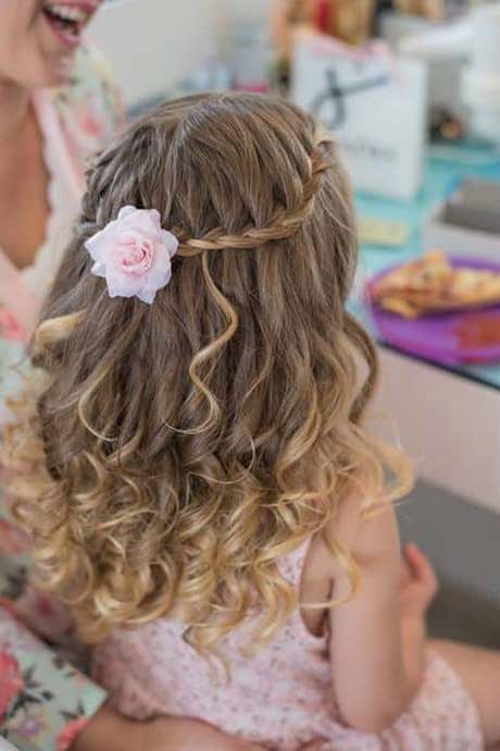 penteados-para-casamento-de-crianca-13_3 Penteados para casamento de criança