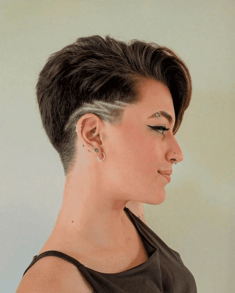 fotos-de-corte-de-cabelo-curto-feminino-2024-87-2 Fotos de corte de cabelo curto feminino 2024