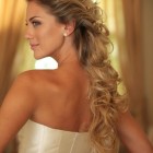 Penteados longos para noivas